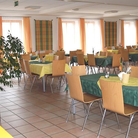 Gaestehaus Der Lk-Technik Mold Екстер'єр фото