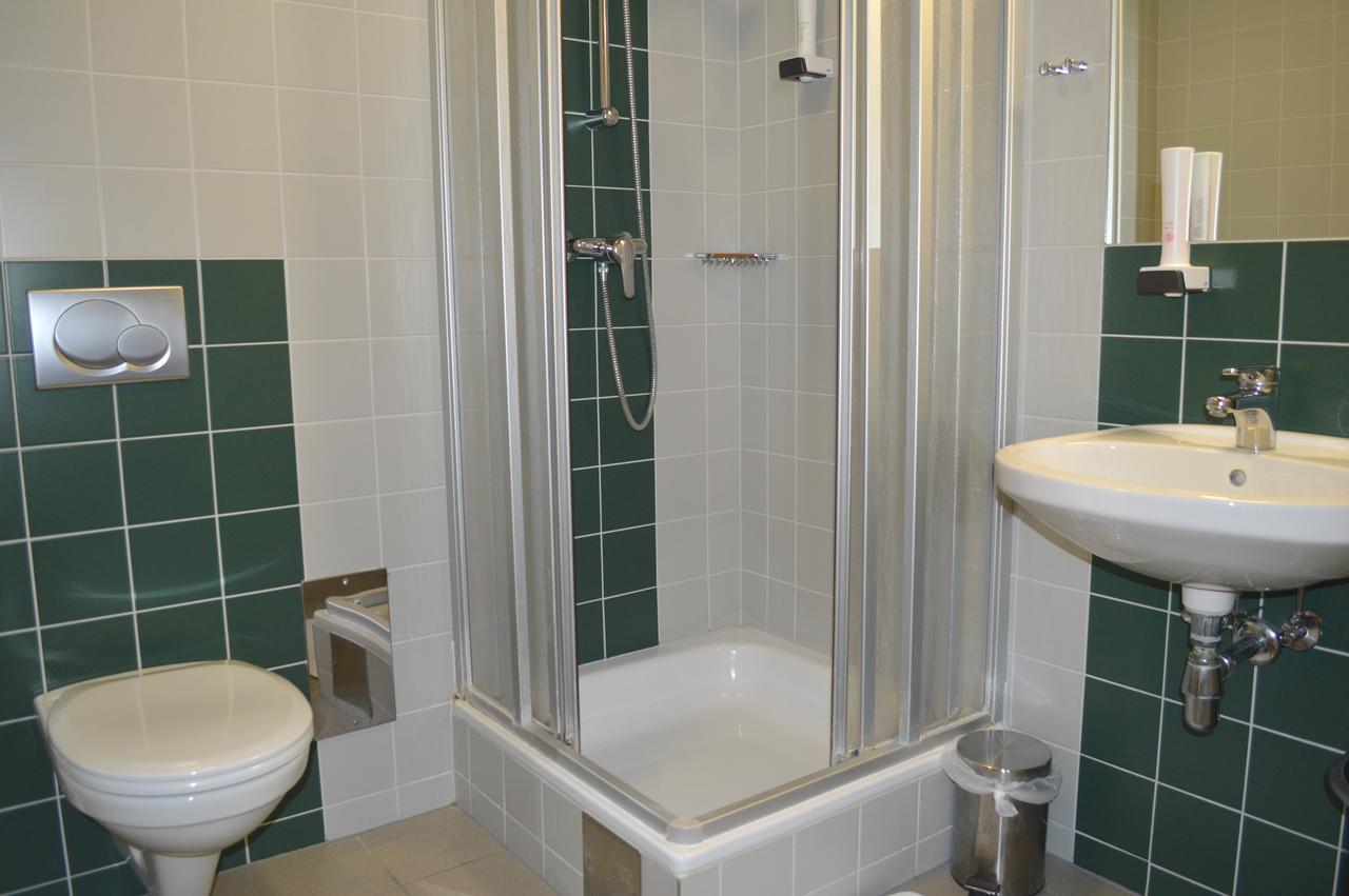 Gaestehaus Der Lk-Technik Mold Екстер'єр фото